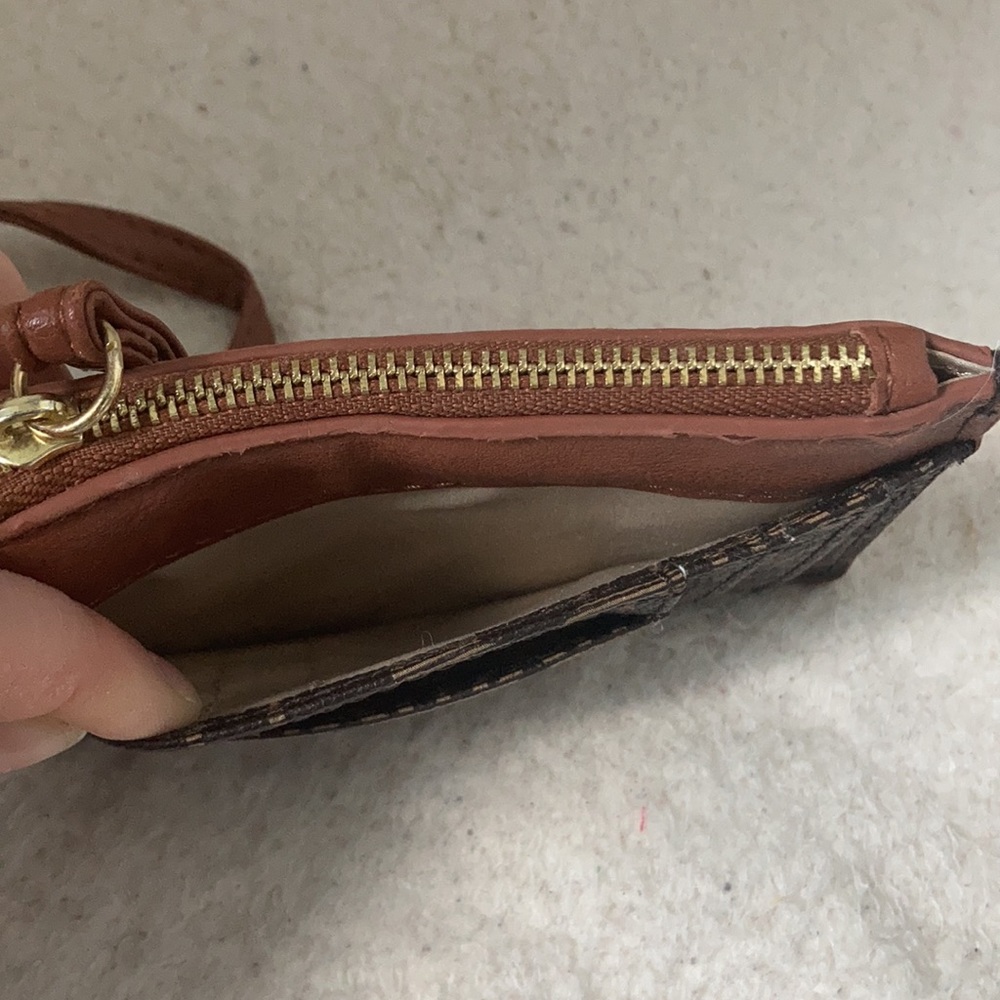 Wallet - Picture 3 of 5
